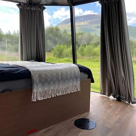 North Experience Basecamp Oteren